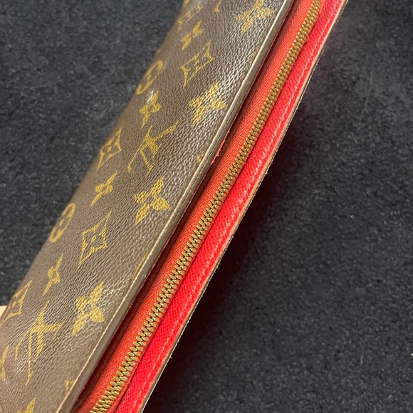 Louis Vuitton Insolite Wallet - Picture 11 of 13